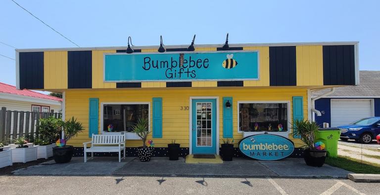 Bumblebee Market in Topsail