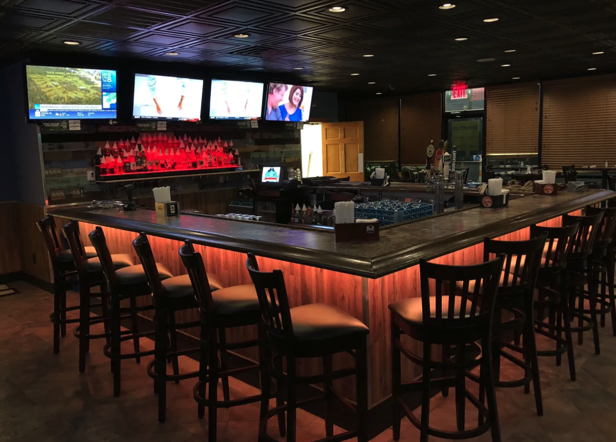 High Waters Sports Bar and Grill